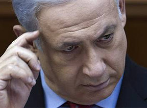 Premiê israelense, Binyamin Netanyahu, preside reunião do conselho de ministros para debater protestos sociais no país