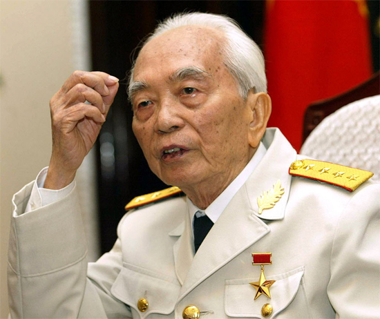O general vietnamita artífice da vitória militar de seu país contra franceses e americanos, Vo Nguyen Giap