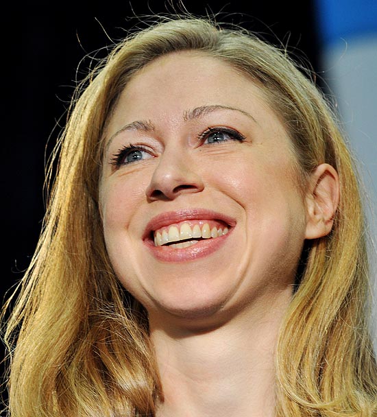 Chelsea Clinton, filha de Bill Clinton e Hillary; ela será correspondente de emissora de TV