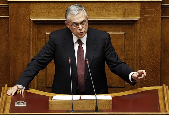 Premi grego diz que alternativa a acordo ser "quebra" e "caos social"