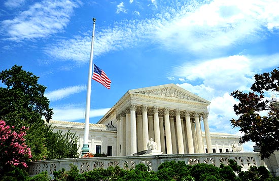 Prdio da Suprema Corte dos EUA em Washington; rgo examinar lei de imigrao do Arizona 