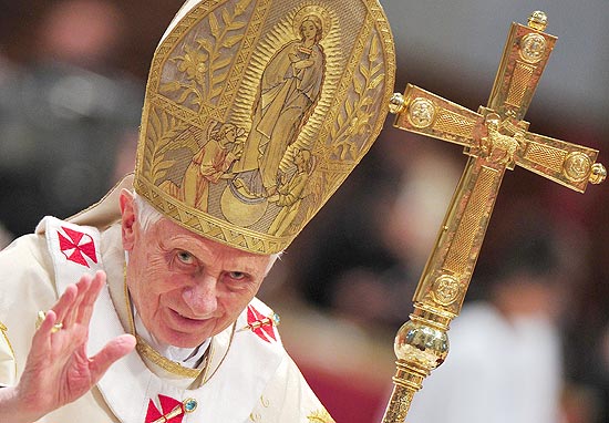 Papa Bento 16 celebra missa no Vaticano; pontífice visitará México e Cuba no início deste ano