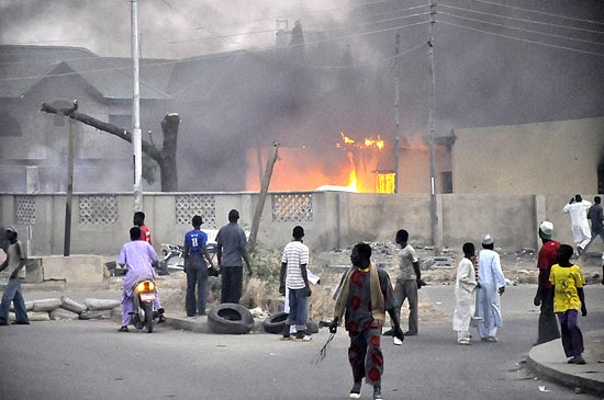 Grupo islmico Boko Haram reivindicou autoria de srie de atentados que deixou ao menos 143 mortos na Nigria 