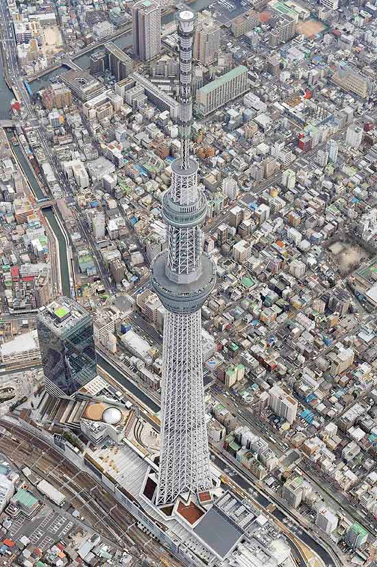 Tokyo Sky Tree, que tem 634 metros de altura e já recebeu mais de 3 milhões de visitantes
