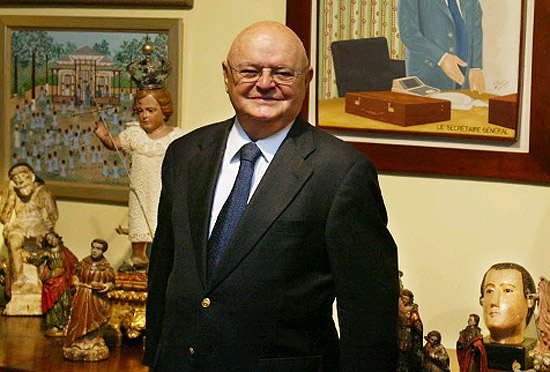 João Clemente Baena Soares, em fotografia de 2005, em sua casa, no Rio de Janeiro 