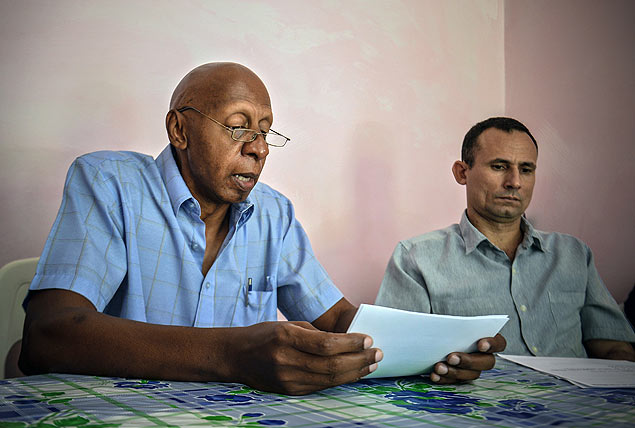 Guillermo Farias e Jos Daniel Ferrer, opositores ao regime castrista, em coletiva de imprensa em Havana