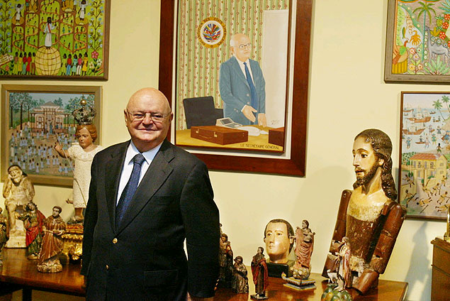 O embaixador paraense Joo Clemente Baena Soares, em sua casa, no Rio de Janeiro 