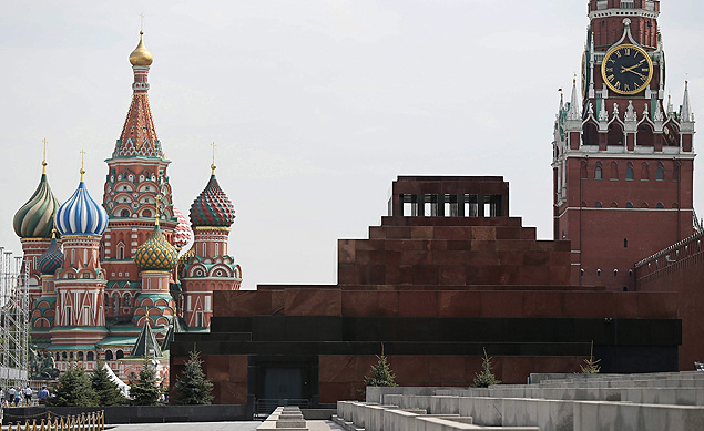 O mausolu de Lnin, na praa Vermelha de Moscou (Rssia)