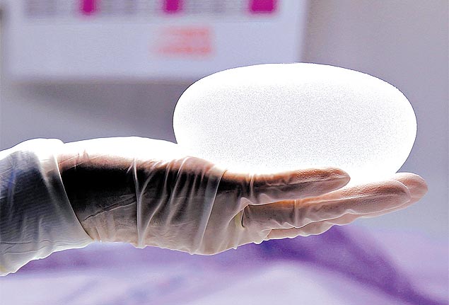 Implante mamrio de silicone