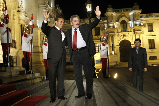 Presidente do Peru, Ollanta Humala, se reuniu no Palcio do Governo de Lima com o ex-presidente Luiz Incio Lula da Silva 