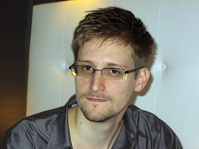 In an "open letter" Snowden says that he would help Brazil's government investigate US spying if granted political asylum
