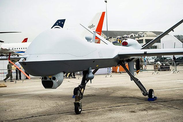 A Frana pretende comprar pelo menos dois drones Reaper dos EUA para ajudar em suas misses de contraterrorismo na frica