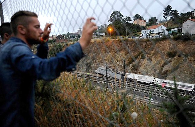 Desastre de trem na Espanha, em agosto, despertou o debate sobre a integrao dos sistemas ferrovirios de toda a Europa