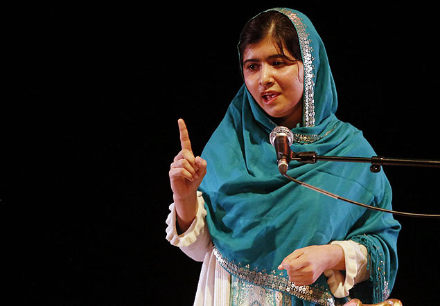 Malala Yousafzai durante evento em Londres; ela defende o diálogo com o Taleban como forma de alcançar a paz no Paquistão