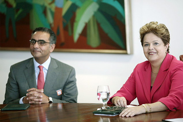 Fadi Chehadé,CEO da Icann, com a presidente Dilma Rousseff em reunião no Palácio do Planalto
