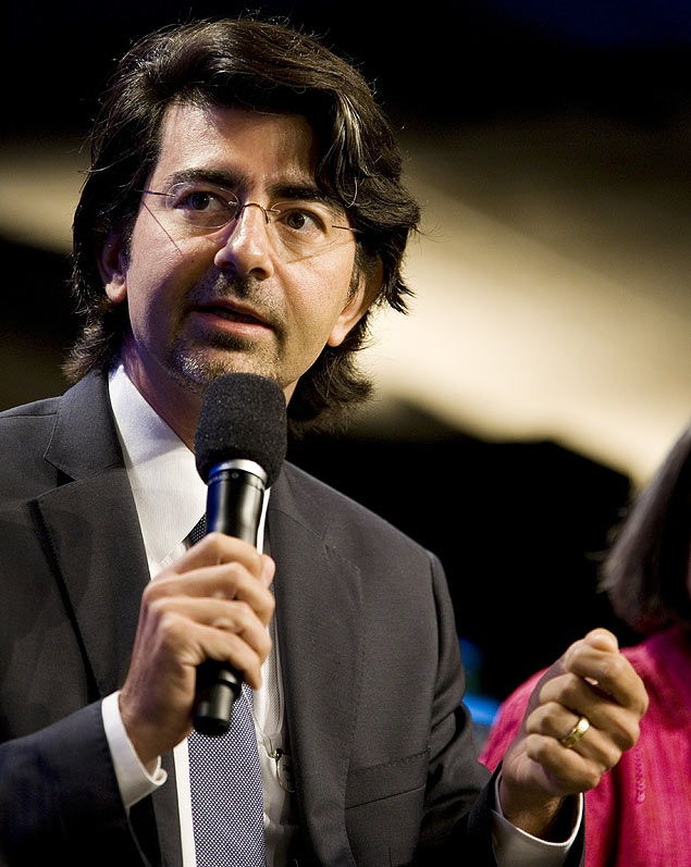 O fundador do eBay, Pierre Omidyar, durante evento em Nova York, em 2010