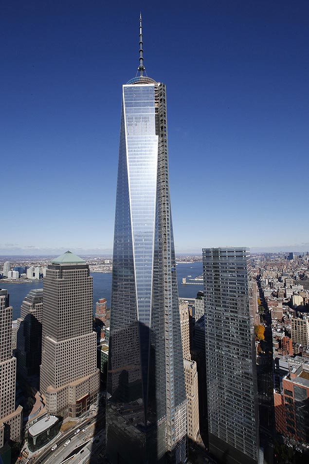 A torre One World Trade Center, construda no local onde ficavam os prdios destrudos 