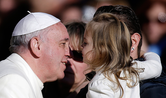 Papa Francisco durante a Audiência Geral, nesta quarta-feira; pontífice disse no fim de semana que foi segurança de boate
