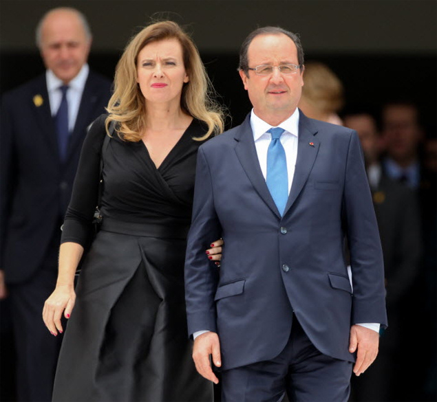 O presidente da Frana, Franois Hollande, acompanhado de sua mulher, Valerie Trierweiler