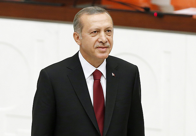 Tayyip Erdogan durante a cerimnia de posse na capital turca, Ancara, nesta quinta (27)