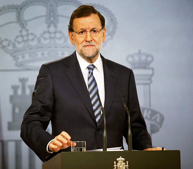 Primeiro-ministro espanhol, Mariano Rajoy, em entrevista coletiva aps recorrer contra plebiscito catalo