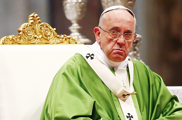 Papa celebra missa para marcar a abertura do snodo sobre a famlia na Baslia de So Pedro