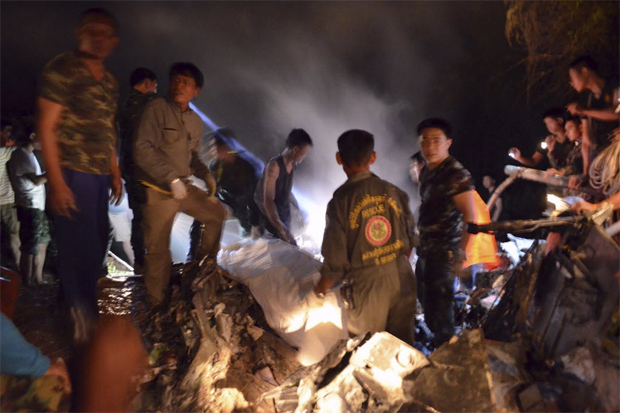 Queda de helicptero militar deixa ao menos nove mortos na Tailndia
