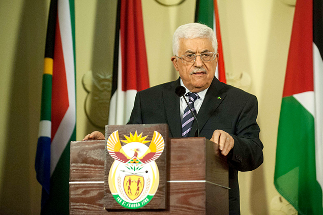 Palestinian leader Mahmud Abbas gives a press conference following his meeting with South African president, on November 26, 2014 in Pretoria, as part of his first official visit to South Africa. AFP PHOTO/STEFAN HEUNIS ORG XMIT: -01