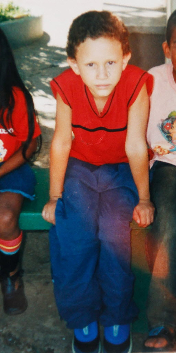 Foto sem data de Kaíque Ribeiro durante a infância