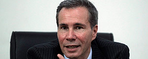 O promotor Alberto Nisman, em 2013; perícia aponta que ele foi assassinado por duas pessoas em 2015 – Marcos Brindicci - 29.mai.2013/Reuters O promotor Alberto Nisman, em 2013; perícia aponta que ele foi assassinado por duas pessoas em 2015 – Marcos Brindicci - 29.mai.2013/Reuters