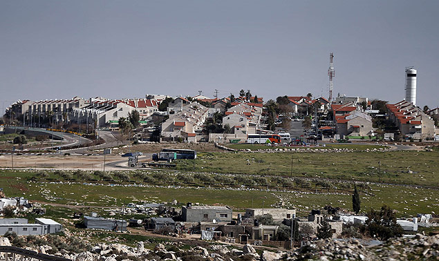 Assentamento israelense de Adam, perto da cidade palestina de Ramallah