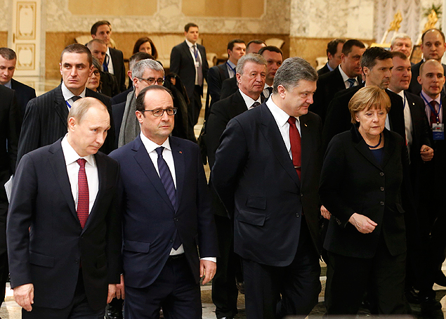 Os quatro dirigentes europeus chegam ao encontro de Minsk, em Belarus, na noite de quarta-feira (12)