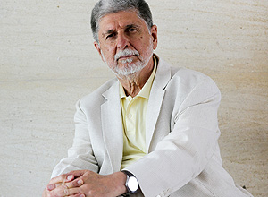 Alan Marques - 16.fev.2015/Folhapress Closing Embassies Would Be Impractical Setback, Says Amorim