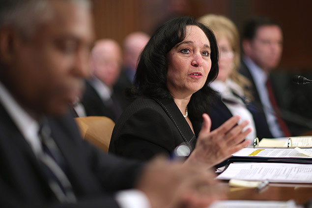 A diretora da DEA (agncia antidrogas dos EUA), Michele Leonhart, durante depoimento em comit do Senado em maro 