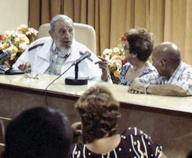 Fidel Castro, 88, reuniu-se com produtores de queijo em Havana
