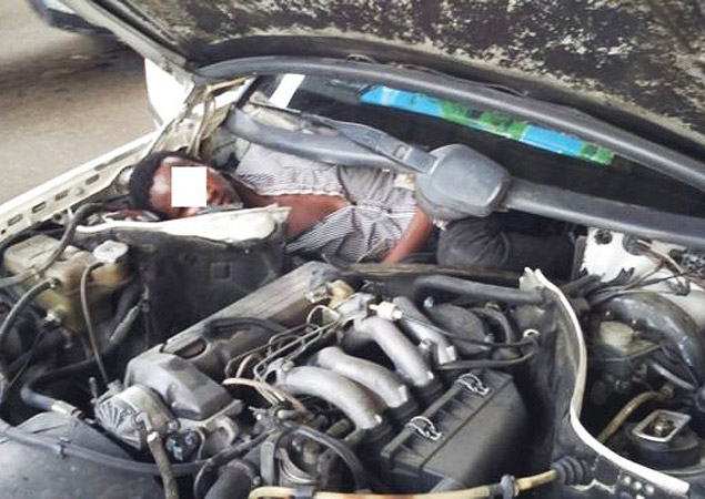 Homem da Guin  encontrado escondido em carro no territrio espanhol de Ceuta