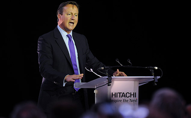 O primeiro-ministro britnico, David Cameron, se reuniu com ministros e avalia acolher refugiados