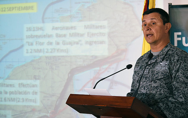 O comandante da Força Aérea da Colômbia, Carlos Bueno, denunciou uma nova intrusão venezuelana