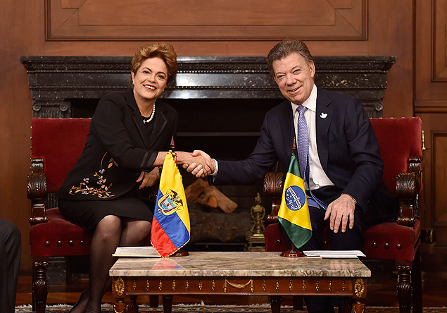 Os presidentes Dilma Rousseff e Juan Manuel Santos se renem no palcio presidencial de Bogot 
