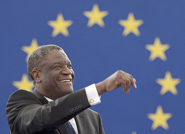 Denis Mukwege na cerimônia do Prêmio Sakharov do Parlamento Europeu, em Estrasburgo (França) 