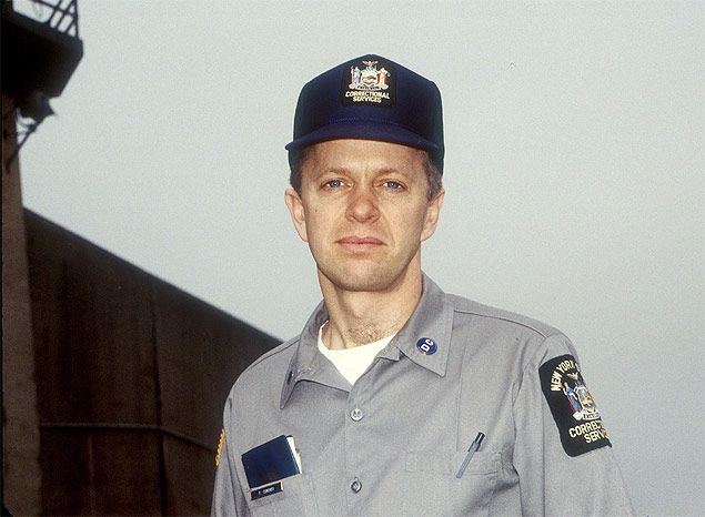 Ted Conover como guarda em 1997