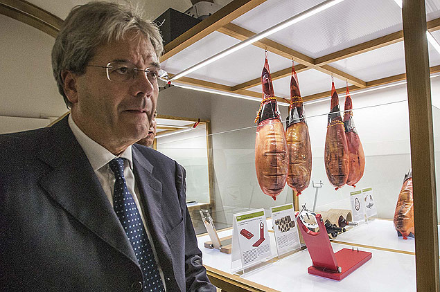O chanceler italiano, Paolo Gentiloni, visita a 21 Exposio Internacional Triennale di Milano, em So Paulo