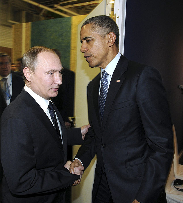 O presidente russo Vladmir Putin e o presidente dos EUA Barack Obama em encontro em novembro 