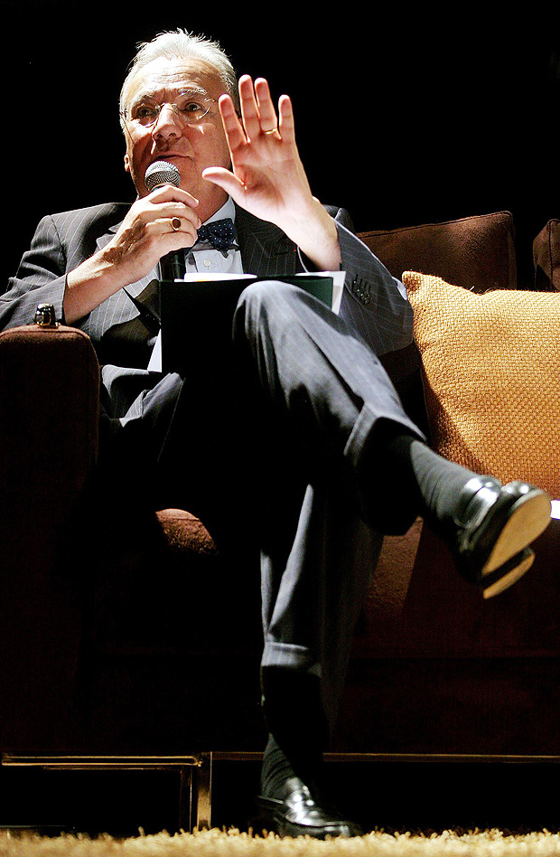 O socilogo francs Michel Maffesoli em conferncia no Mxico, em 2006