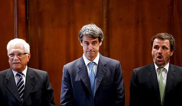 Jorge Todesca ( esq), que assumiu o Indec, com Alfonso Prat-Gay (Finanas) e Pedro Lacoste (Poltica Econmica)