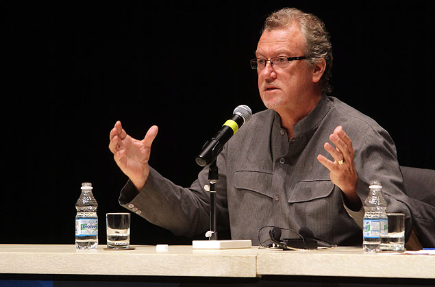 Jon Lee Anderson durante o Terceiro Congresso Internacional de Jornalismo Cultural, em So Paulo, em 2011