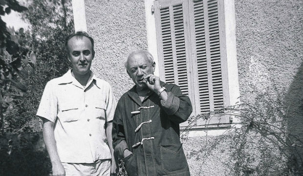 Ccero Dias (esq.) e Pablo Picasso em cena do documentrio 