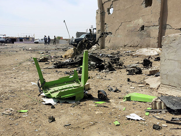 Local de atentado com carro-bomba que deixou ao menos 19 mortos no Iraque