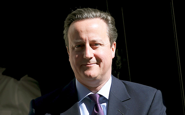 Primeiro-ministro britnico, David Cameron, deixa residncia oficial no n 10 da Downing Street
