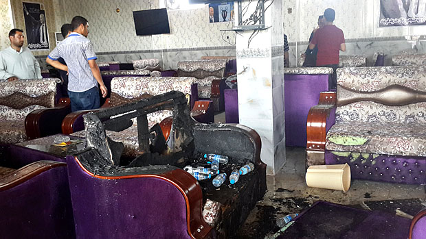 Ataque em um caf em Balad, norte do Iraque, deixou pelo menos 16 mortos nesta sexta (13)